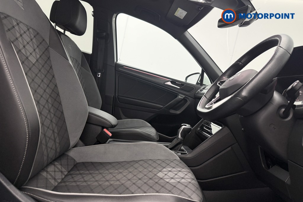 Volkswagen Tiguan Allspace Elegance Automatic Petrol SUV - Stock Number (1586947) - 8th supplementary image