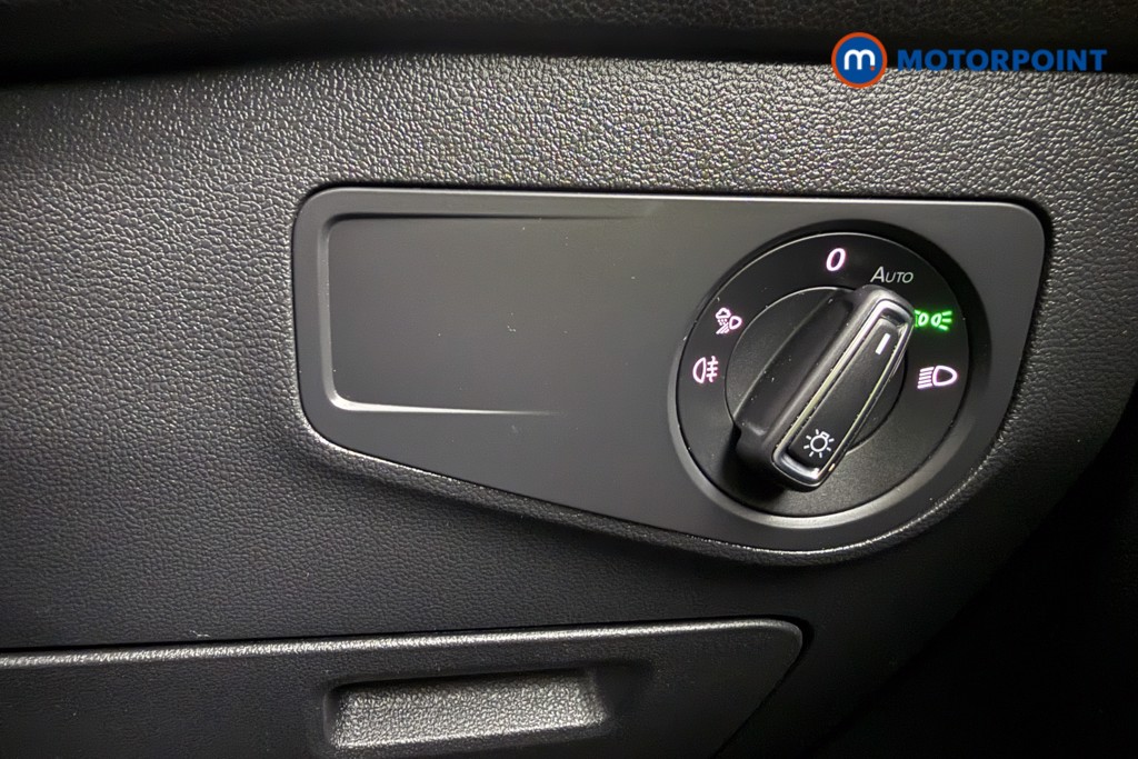 Volkswagen Tiguan Allspace Elegance Automatic Petrol SUV - Stock Number (1586947) - 18th supplementary image