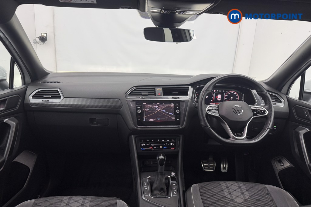 Volkswagen Tiguan Allspace Elegance Automatic Petrol SUV - Stock Number (1586947) - 1st supplementary image