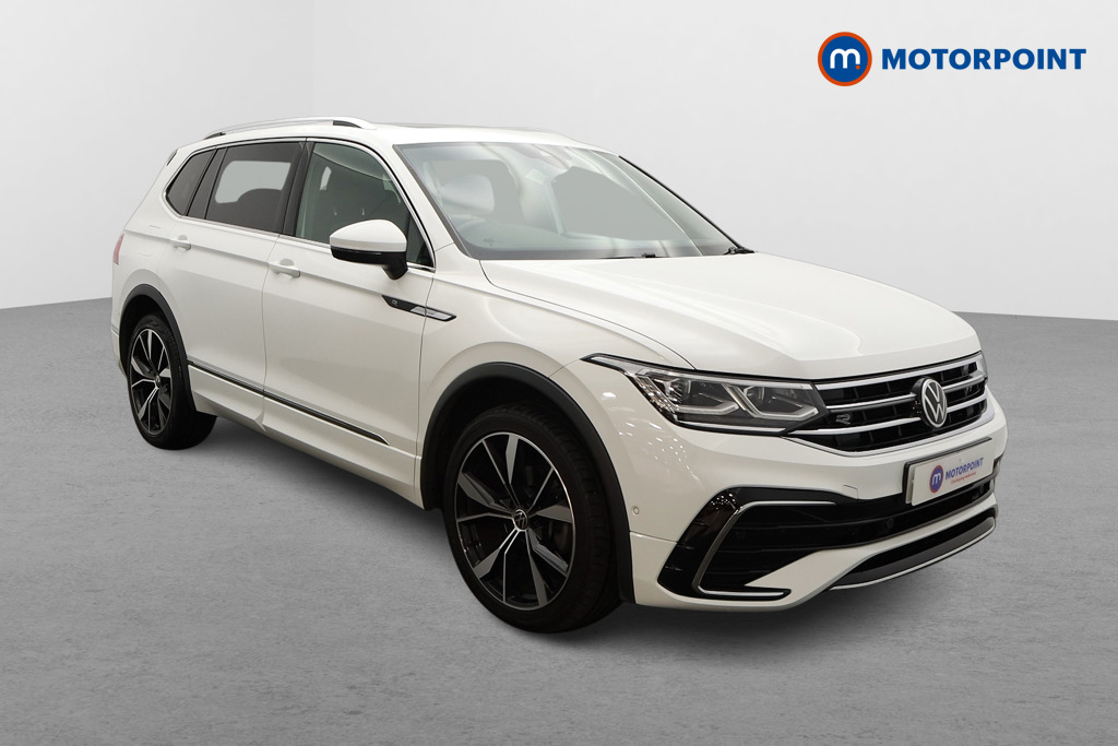 Volkswagen Tiguan Allspace Elegance Automatic Petrol SUV - Stock Number (1586947) - Drivers side front corner