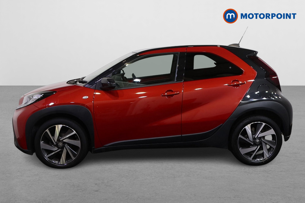 Toyota Aygo X Edge Manual Petrol Hatchback - Stock Number (1586962) - Passenger side