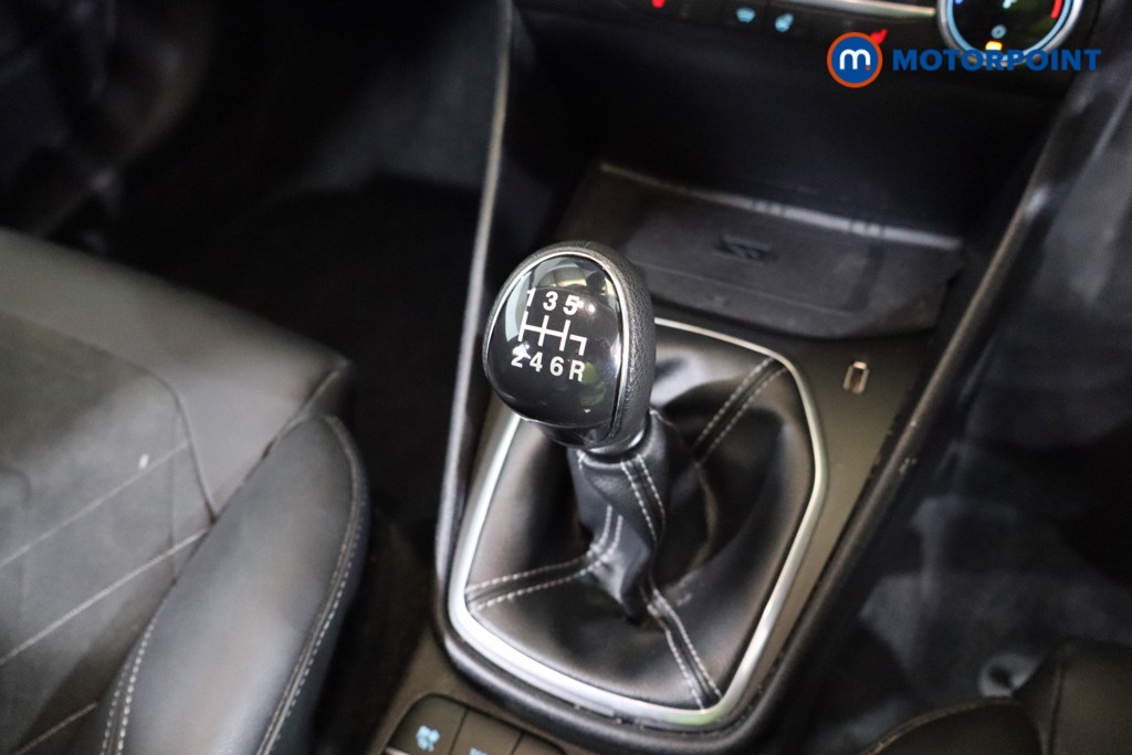 Ford Fiesta Titanium Vignale Manual Petrol Hatchback - Stock Number (1587049) - 12th supplementary image
