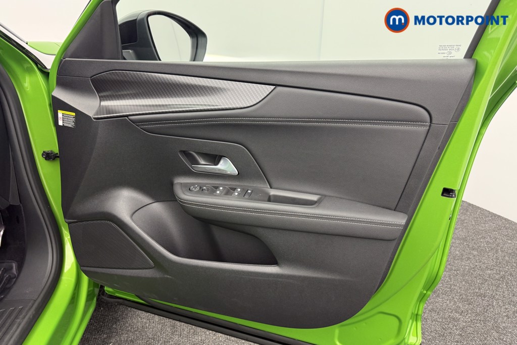 Vauxhall Mokka Ultimate Automatic Electric SUV - Stock Number (1587102) - 16th supplementary image