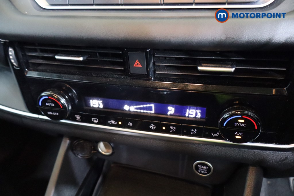 Nissan Qashqai Acenta Premium Manual Petrol SUV - Stock Number (1587226) - 11th supplementary image