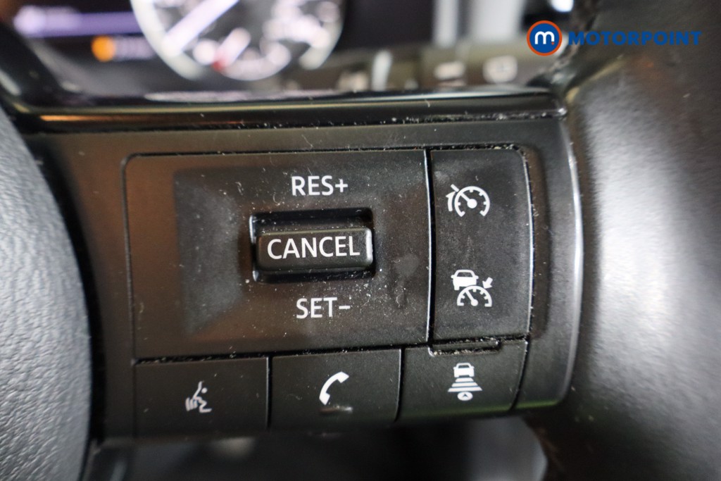 Nissan Qashqai Acenta Premium Manual Petrol SUV - Stock Number (1587226) - 14th supplementary image