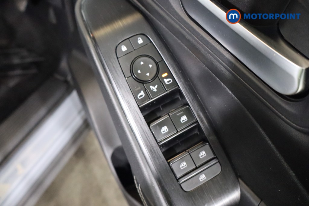 Nissan Qashqai Acenta Premium Manual Petrol SUV - Stock Number (1587226) - 18th supplementary image