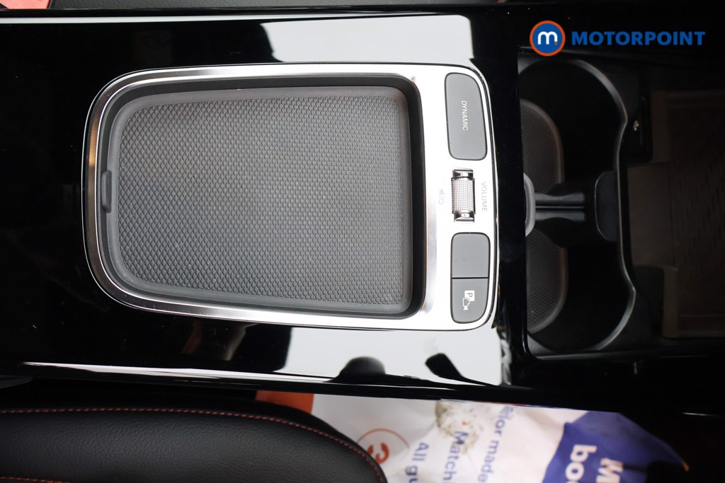 Mercedes-Benz A Class Amg Line Automatic Diesel Hatchback - Stock Number (1587328) - 13th supplementary image