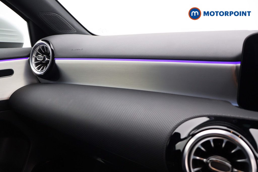 Mercedes-Benz A Class Amg Line Automatic Diesel Hatchback - Stock Number (1587328) - 14th supplementary image