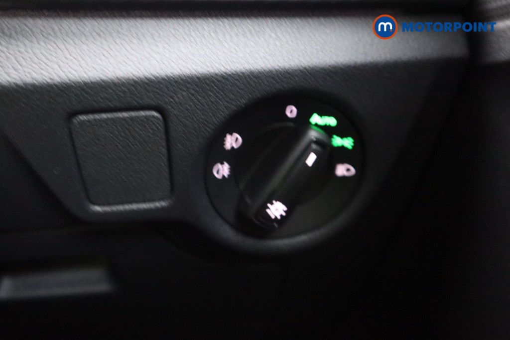 Skoda Kamiq Monte Carlo Manual Petrol SUV - Stock Number (1587557) - 8th supplementary image