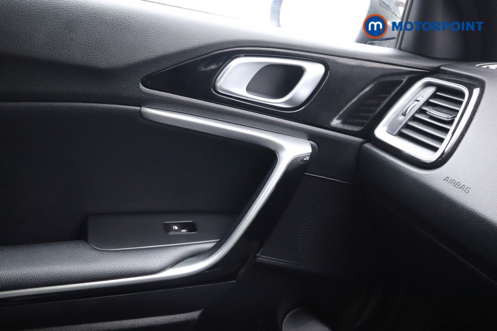KIA Ceed Gt-Line Manual Petrol Hatchback - Stock Number (1587624) - 9th supplementary image