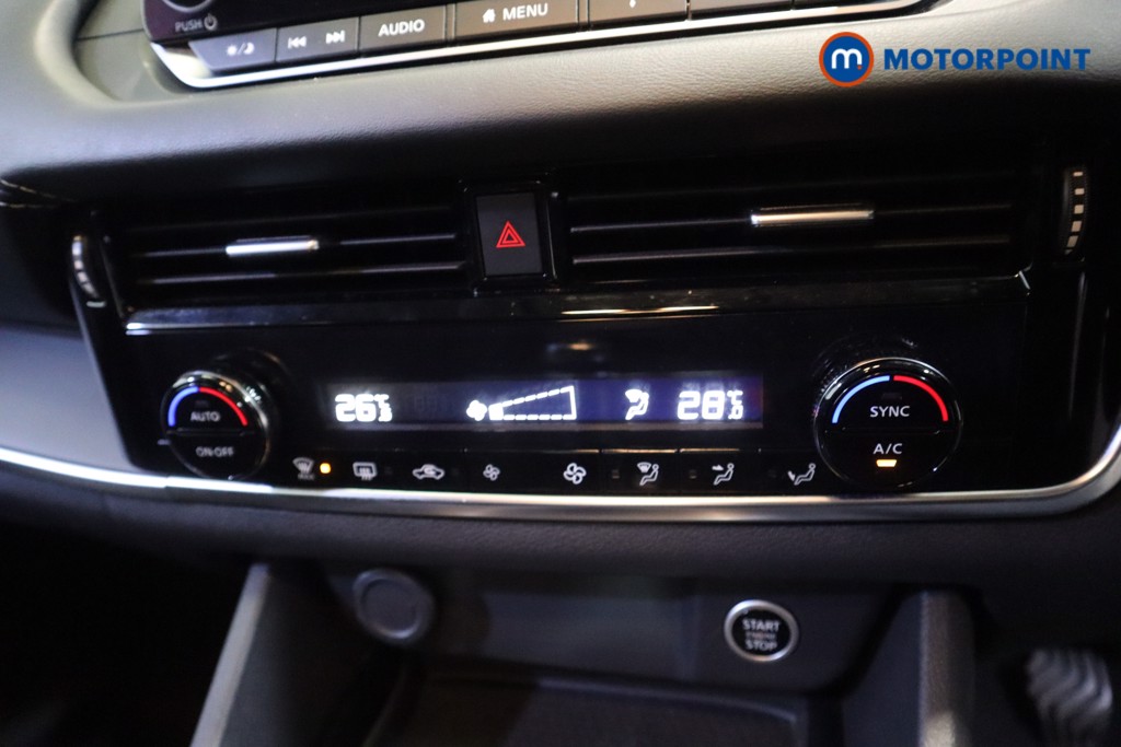 Nissan Qashqai Acenta Premium Manual Petrol SUV - Stock Number (1587627) - 5th supplementary image