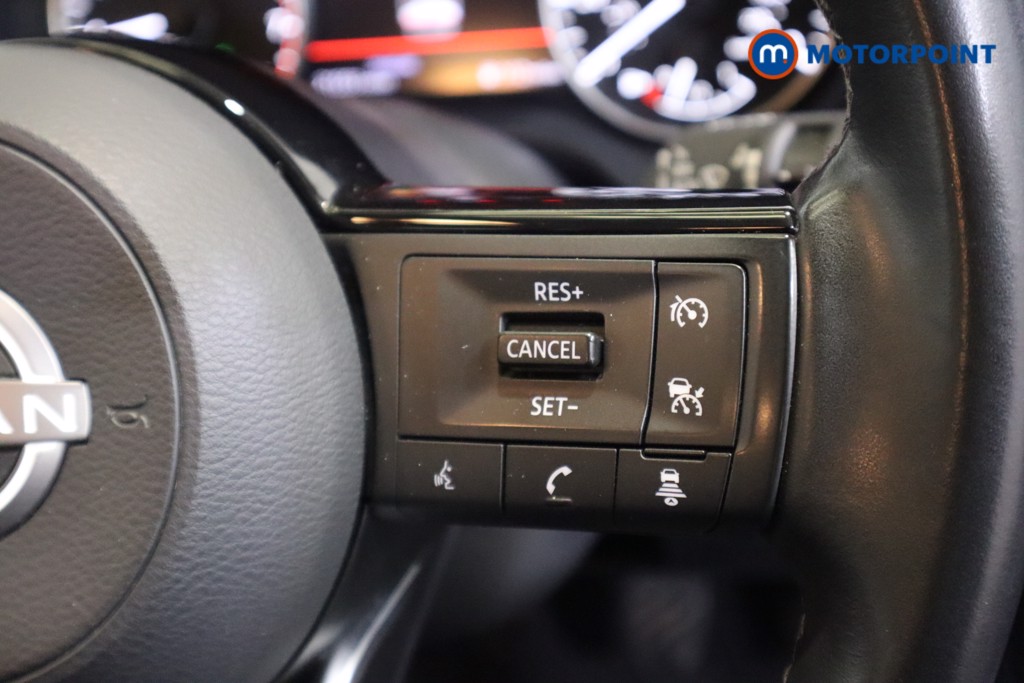 Nissan Qashqai Acenta Premium Manual Petrol SUV - Stock Number (1587627) - 13th supplementary image