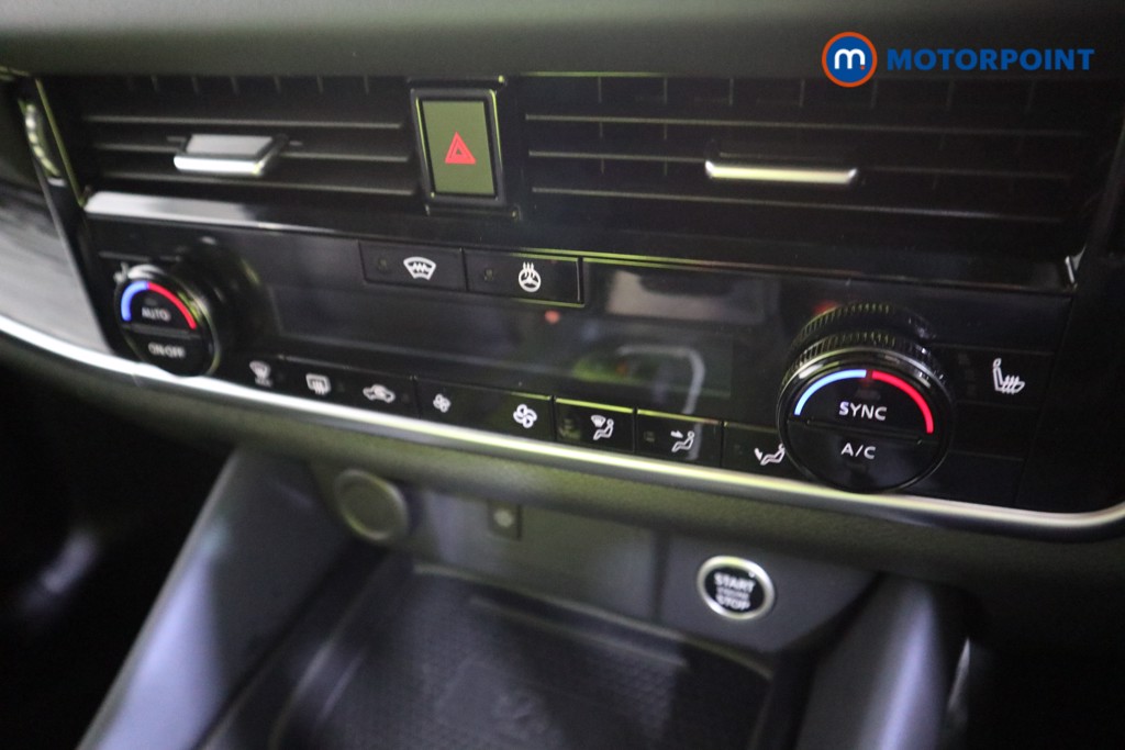 Nissan Qashqai Tekna Automatic Petrol SUV - Stock Number (1587664) - 7th supplementary image