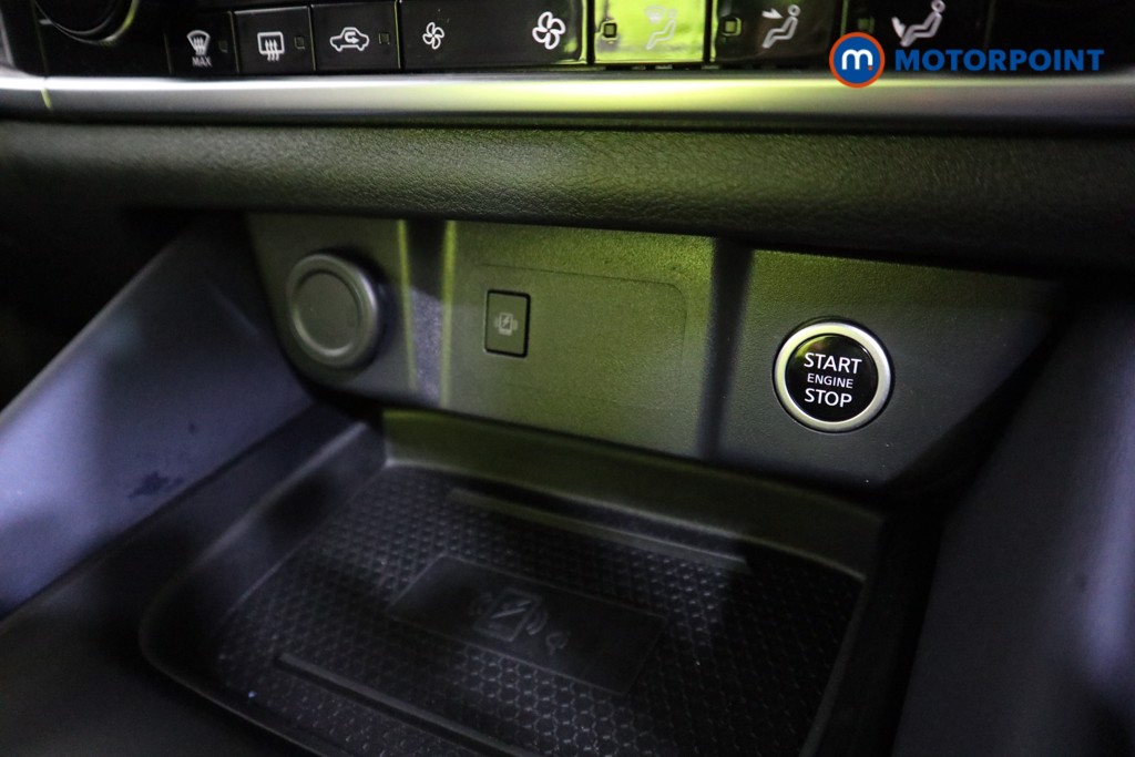 Nissan Qashqai Tekna Automatic Petrol SUV - Stock Number (1587664) - 8th supplementary image