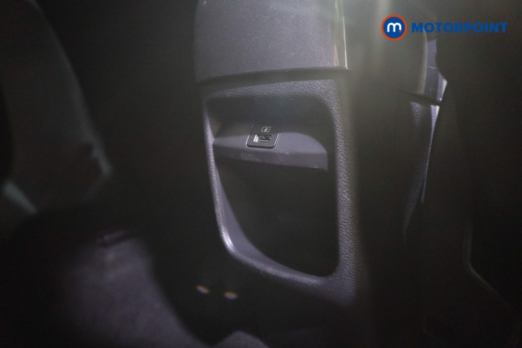 Nissan Juke N-Connecta Automatic Petrol-Electric Hybrid SUV - Stock Number (1587743) - 18th supplementary image