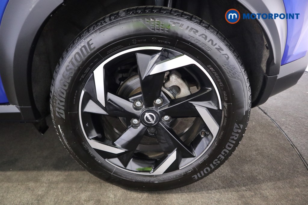 Nissan Juke N-Connecta Automatic Petrol-Electric Hybrid SUV - Stock Number (1587743) - 24th supplementary image