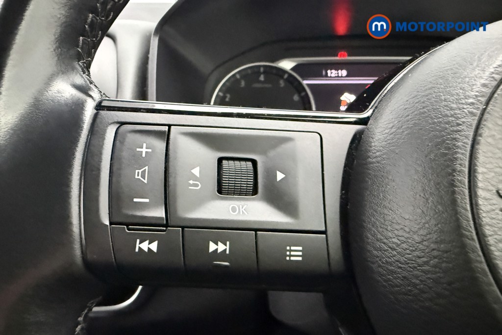 Nissan Qashqai Acenta Premium Manual Petrol SUV - Stock Number (1587904) - 13th supplementary image