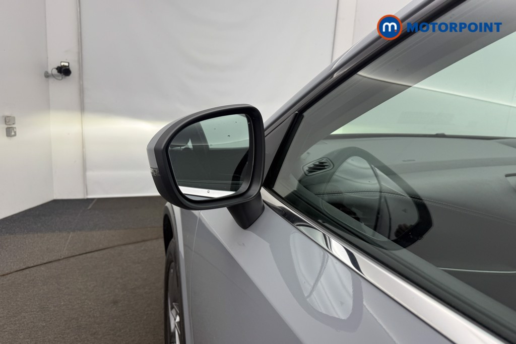 Nissan Qashqai Acenta Premium Manual Petrol SUV - Stock Number (1587904) - 28th supplementary image