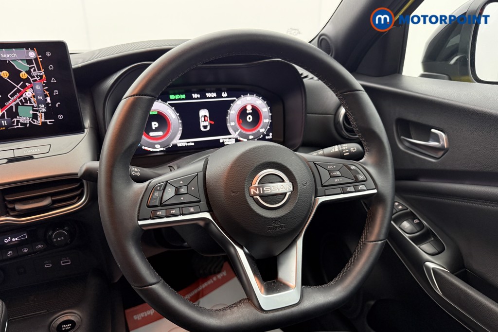 Nissan Juke N-Connecta Automatic Petrol-Electric Hybrid SUV - Stock Number (1587955) - 3rd supplementary image