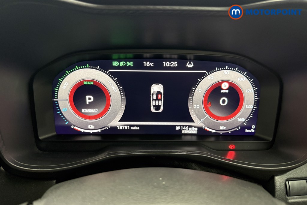 Nissan Juke N-Connecta Automatic Petrol-Electric Hybrid SUV - Stock Number (1587955) - 4th supplementary image