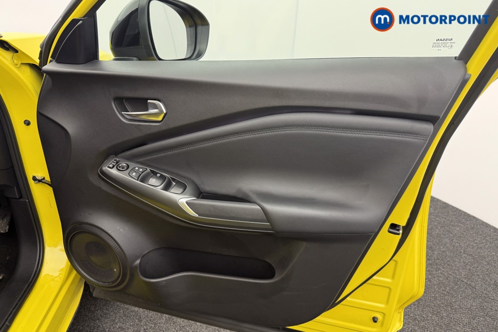 Nissan Juke N-Connecta Automatic Petrol-Electric Hybrid SUV - Stock Number (1587955) - 14th supplementary image