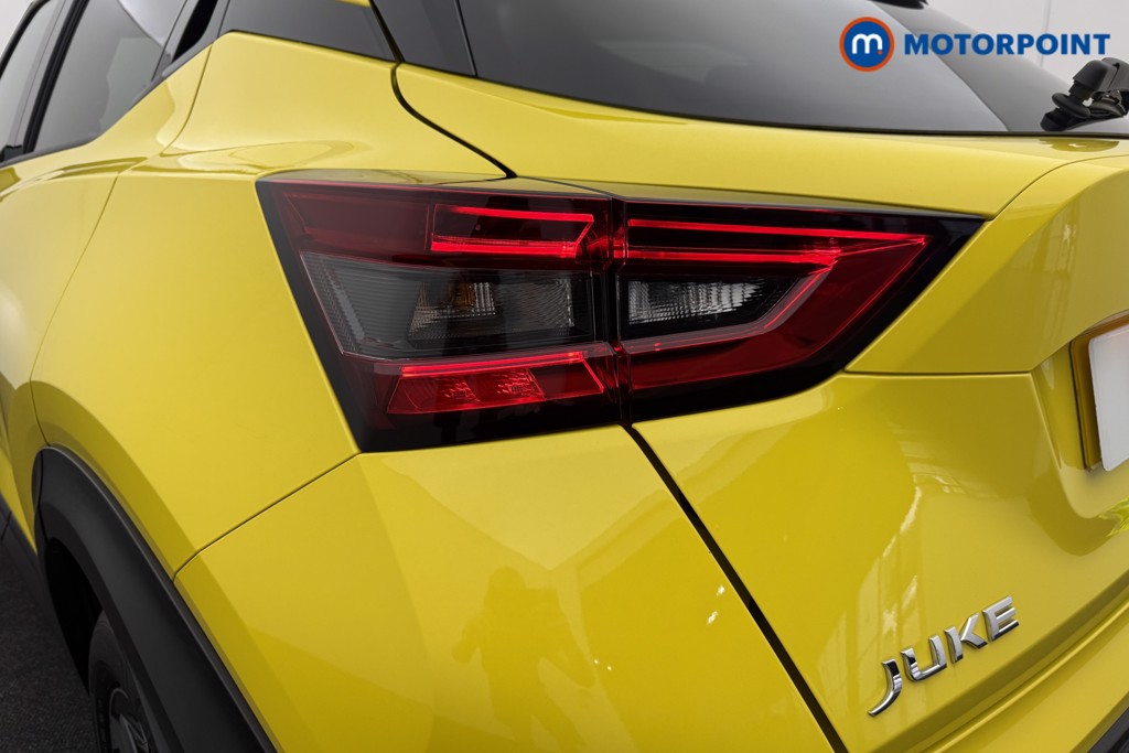 Nissan Juke N-Connecta Automatic Petrol-Electric Hybrid SUV - Stock Number (1587955) - 21st supplementary image