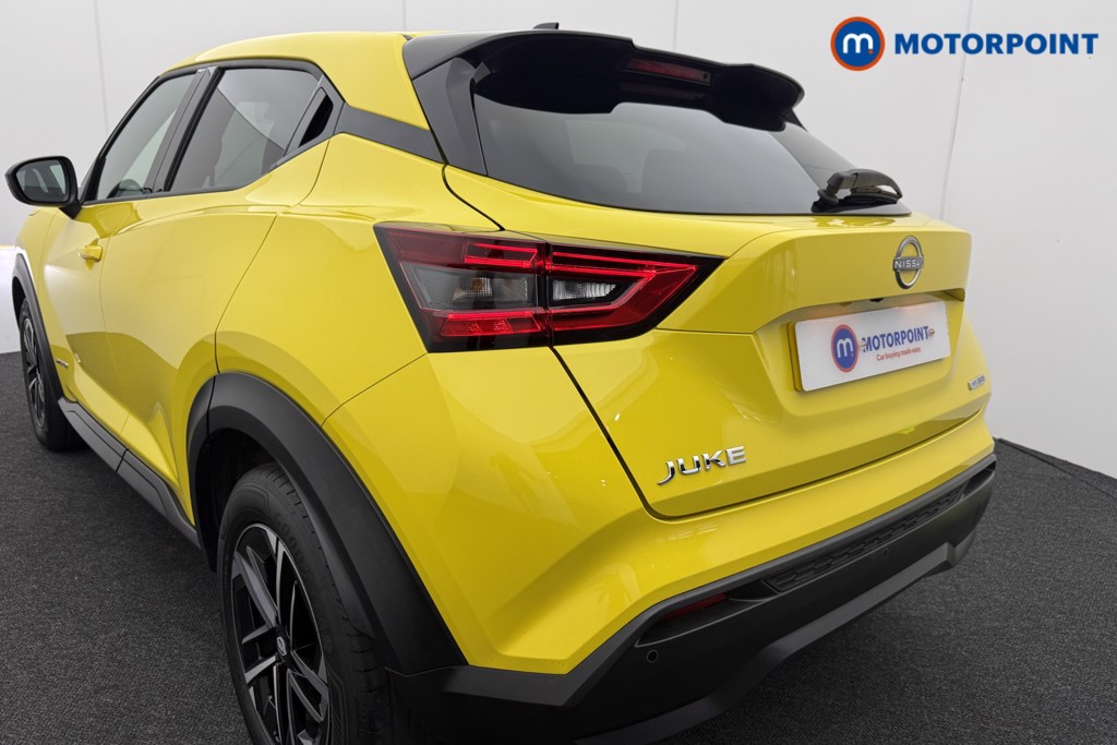 Nissan Juke N-Connecta Automatic Petrol-Electric Hybrid SUV - Stock Number (1587955) - 22nd supplementary image