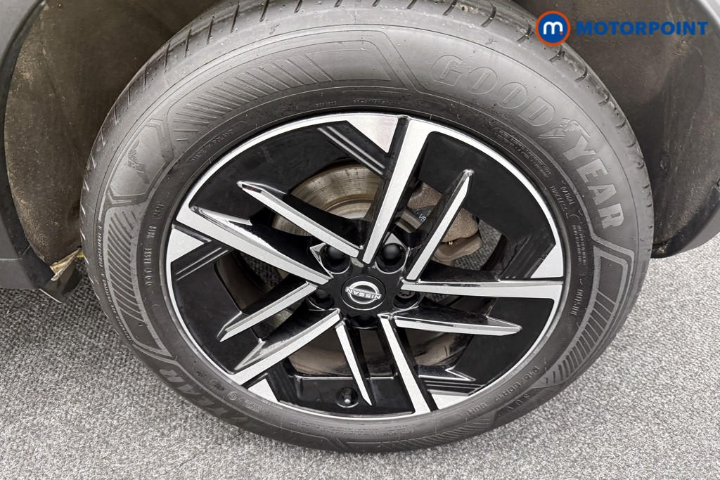 Nissan Juke N-Connecta Automatic Petrol-Electric Hybrid SUV - Stock Number (1587955) - 26th supplementary image