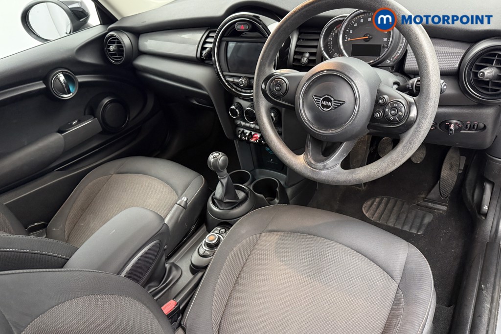 Mini Hatchback Cooper Classic Manual Petrol Hatchback - Stock Number (1588060) - 1st supplementary image