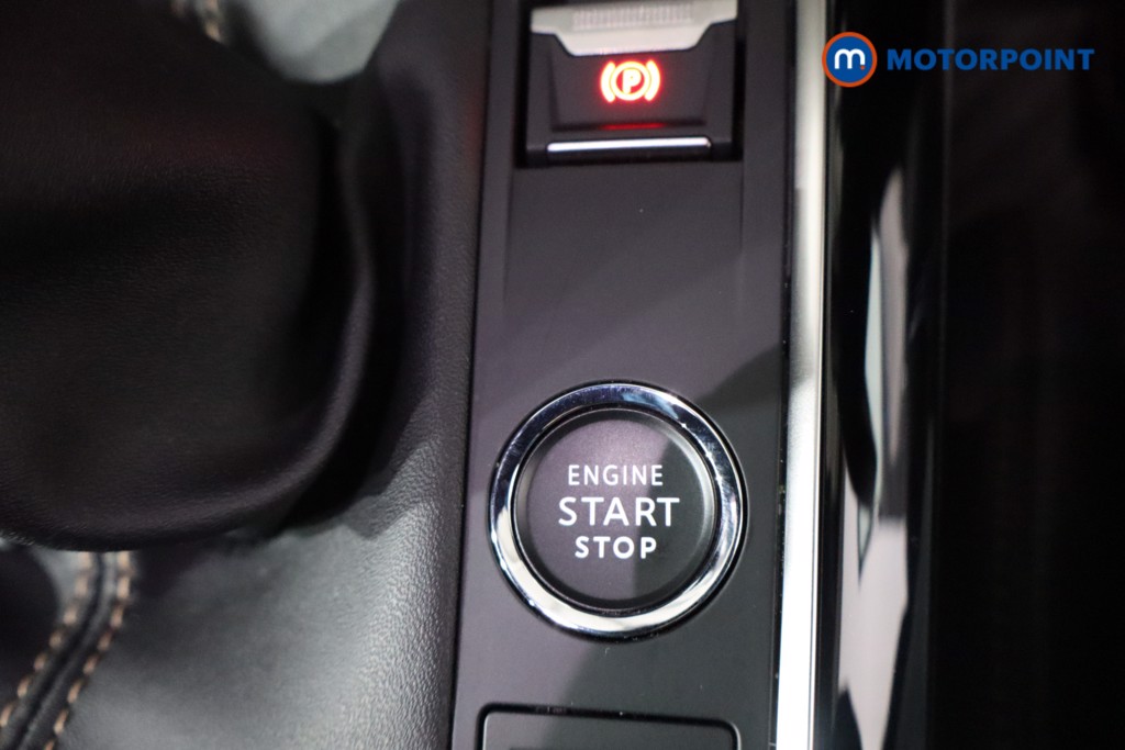 Peugeot 3008 GT Manual Diesel SUV - Stock Number (1588062) - 13th supplementary image