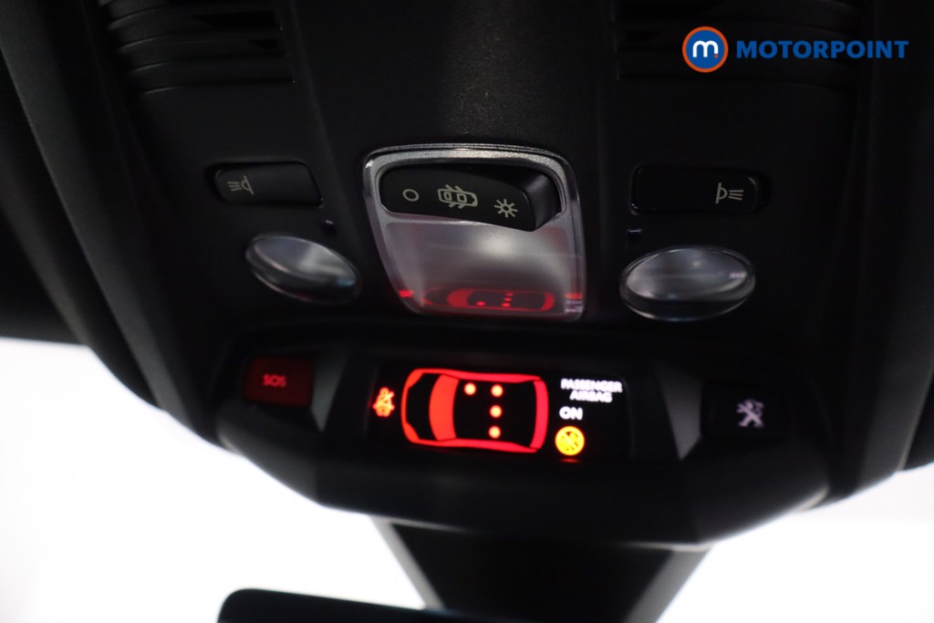 Peugeot 3008 GT Manual Diesel SUV - Stock Number (1588062) - 25th supplementary image