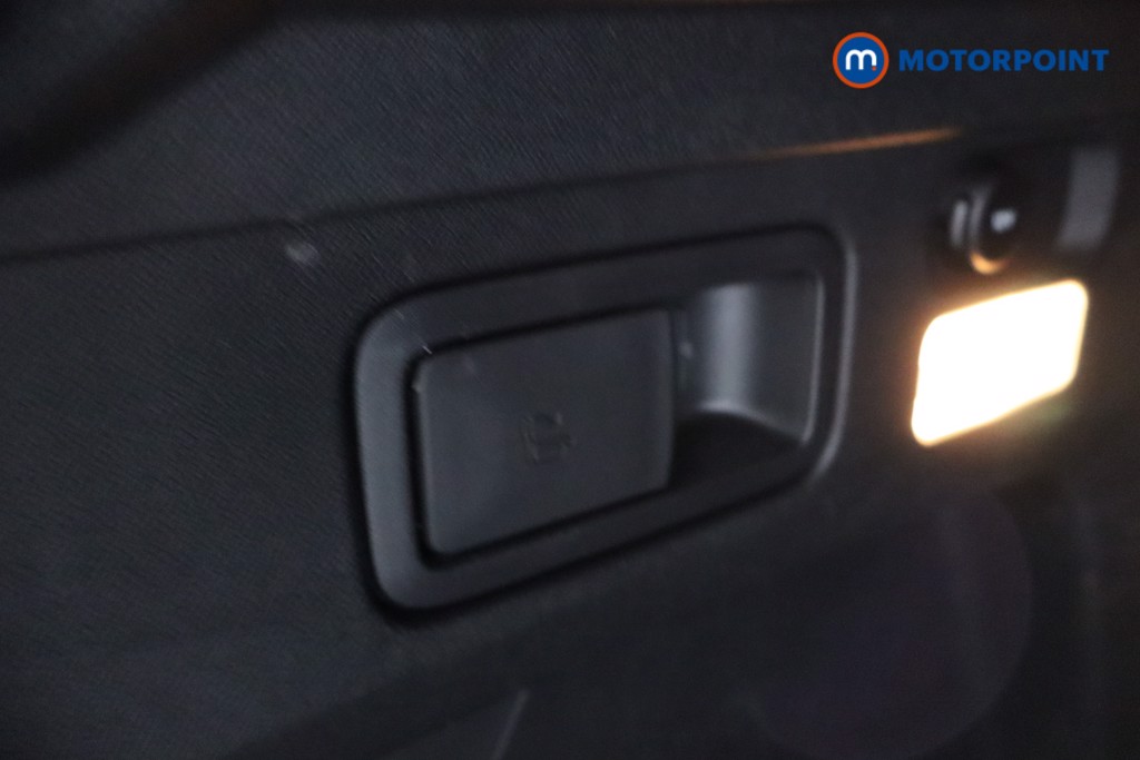 Peugeot 3008 GT Manual Diesel SUV - Stock Number (1588062) - 37th supplementary image