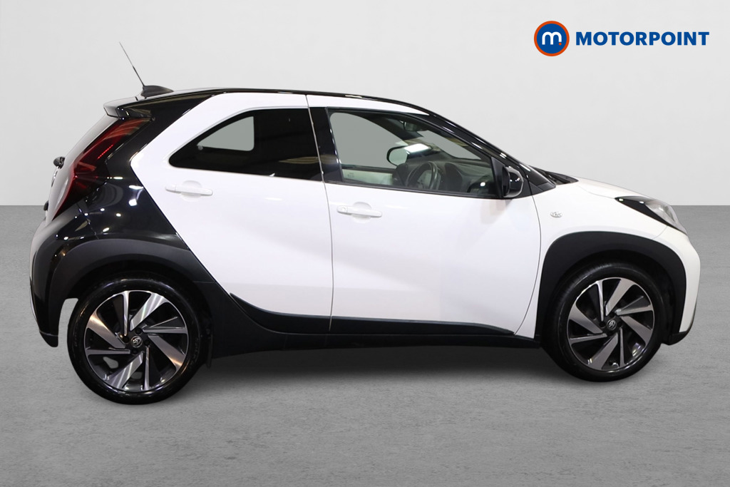 Toyota Aygo X Edge Manual Petrol Hatchback - Stock Number (1588075) - Drivers side