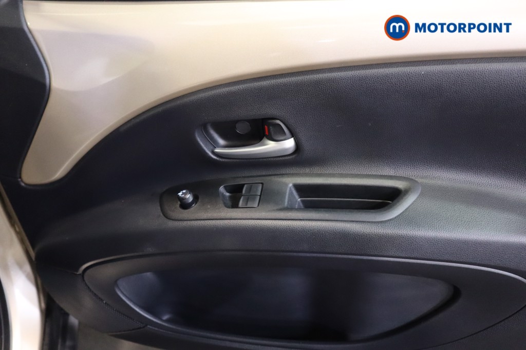 Toyota Aygo X Edge Manual Petrol Hatchback - Stock Number (1588118) - 9th supplementary image