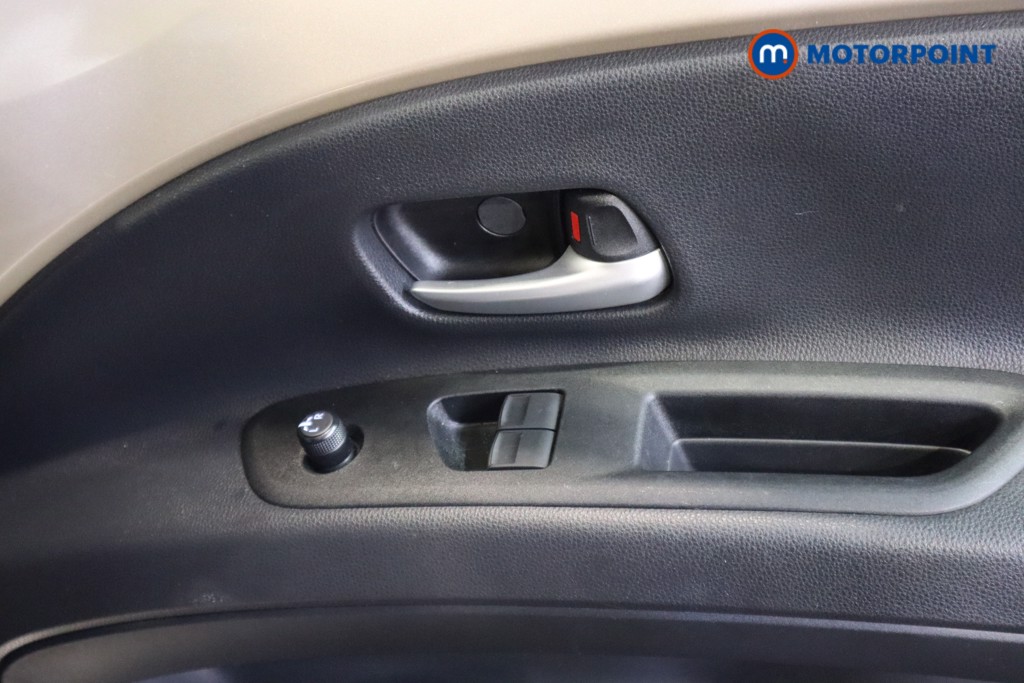 Toyota Aygo X Edge Manual Petrol Hatchback - Stock Number (1588118) - 10th supplementary image