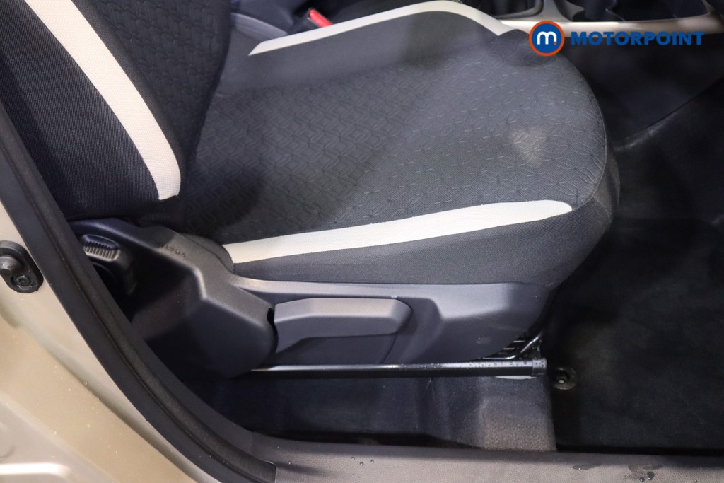 Toyota Aygo X Edge Manual Petrol Hatchback - Stock Number (1588118) - 16th supplementary image