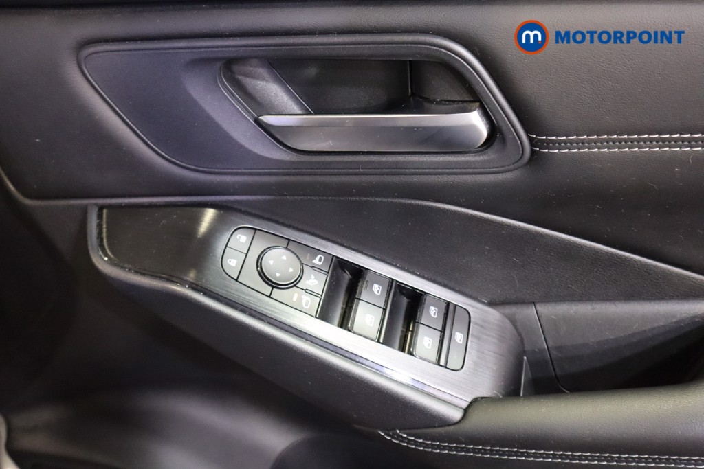 Nissan Qashqai Acenta Premium Manual Petrol SUV - Stock Number (1588139) - 10th supplementary image