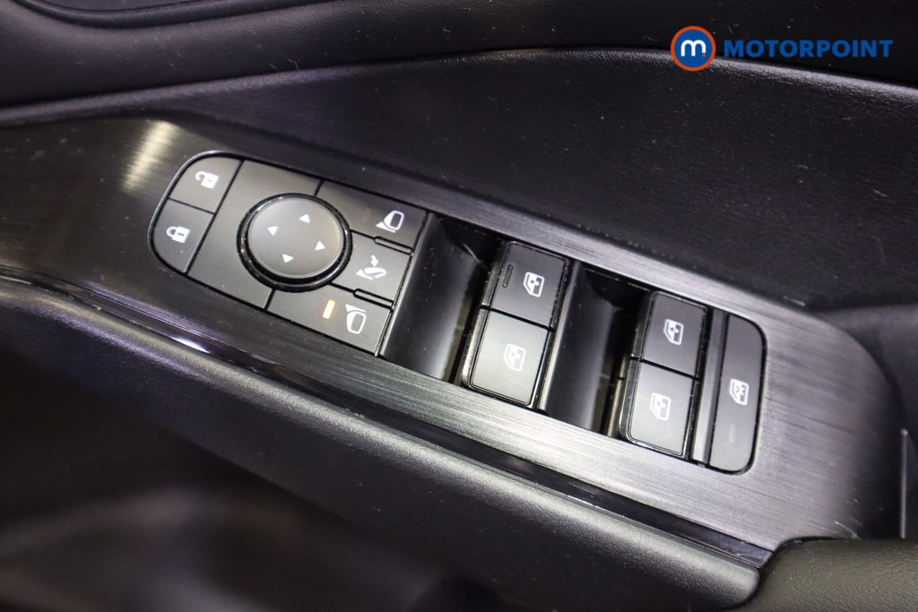 Nissan Qashqai Acenta Premium Manual Petrol SUV - Stock Number (1588139) - 11th supplementary image