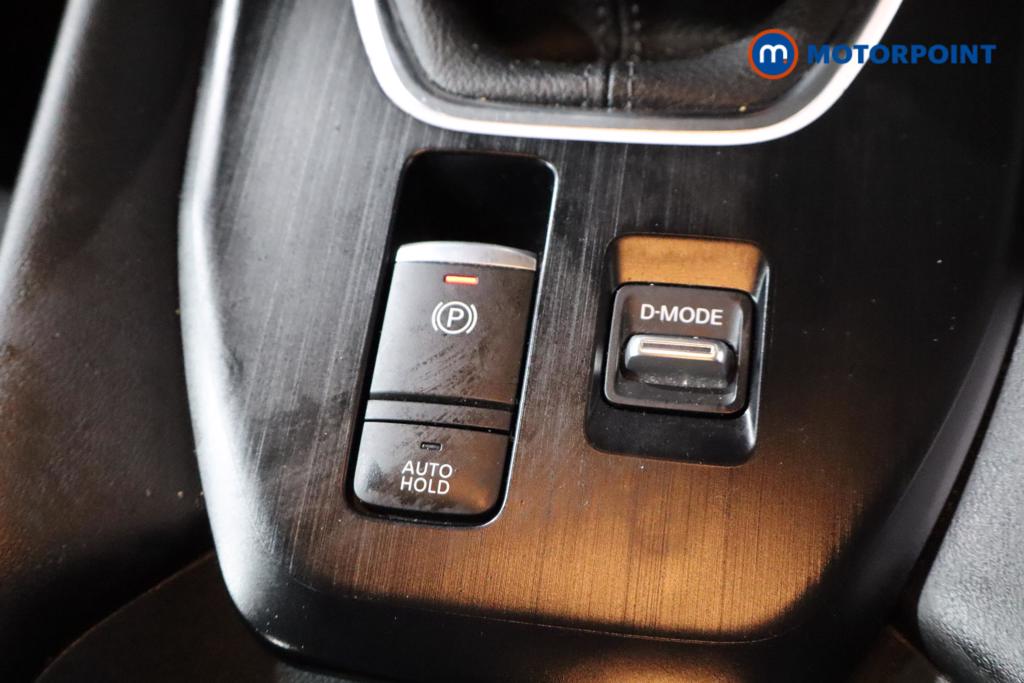 Nissan Qashqai N-Connecta Manual Petrol SUV - Stock Number (1588168) - 13th supplementary image