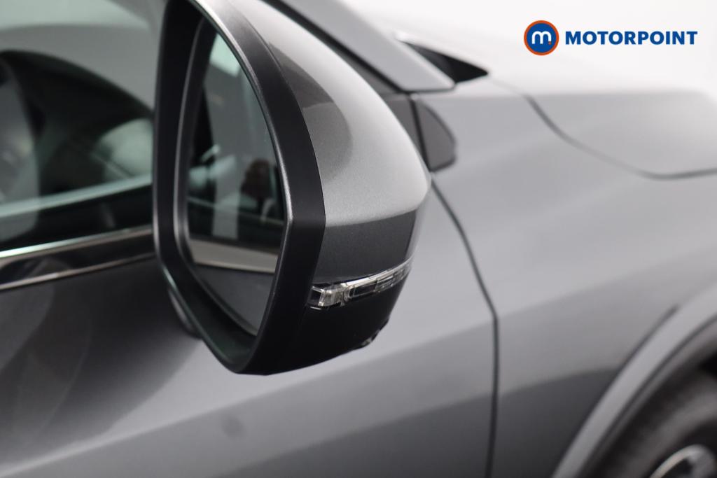 Nissan Qashqai N-Connecta Manual Petrol SUV - Stock Number (1588168) - 32nd supplementary image