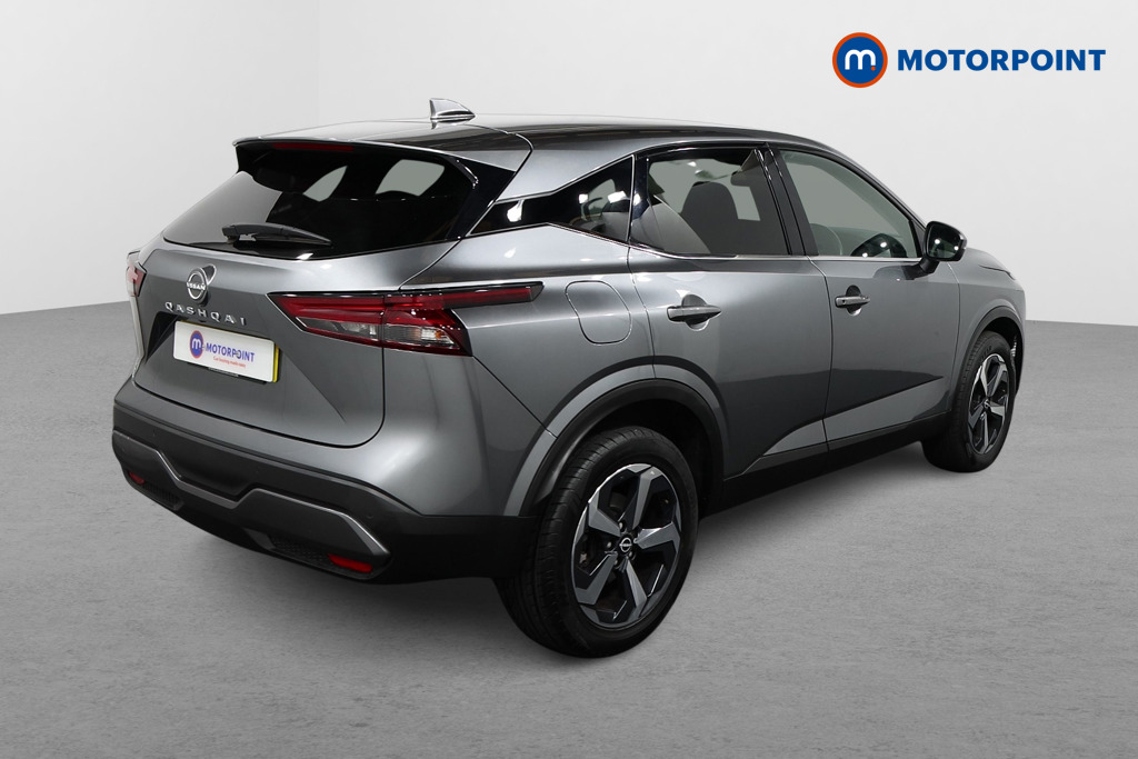Nissan Qashqai N-Connecta Manual Petrol SUV - Stock Number (1588168) - Drivers side rear corner