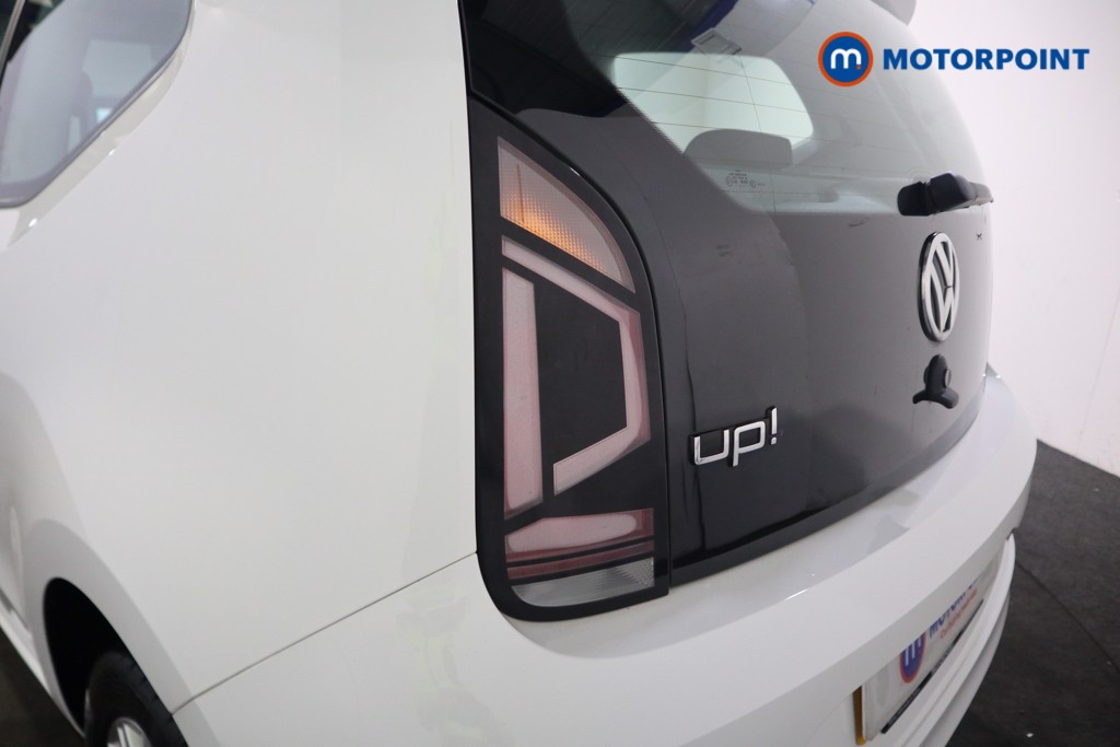 Volkswagen UP Move Up Manual Petrol Hatchback - Stock Number (1588182) - 18th supplementary image
