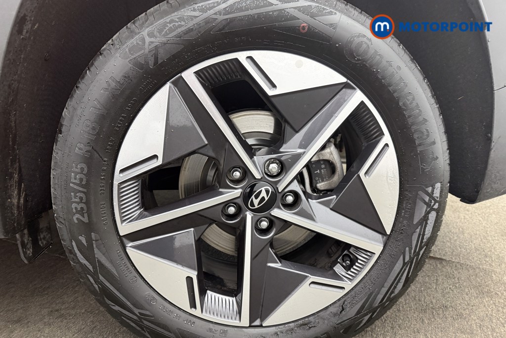 Hyundai Tucson Premium Manual Petrol SUV - Stock Number (1588220) - 13th supplementary image