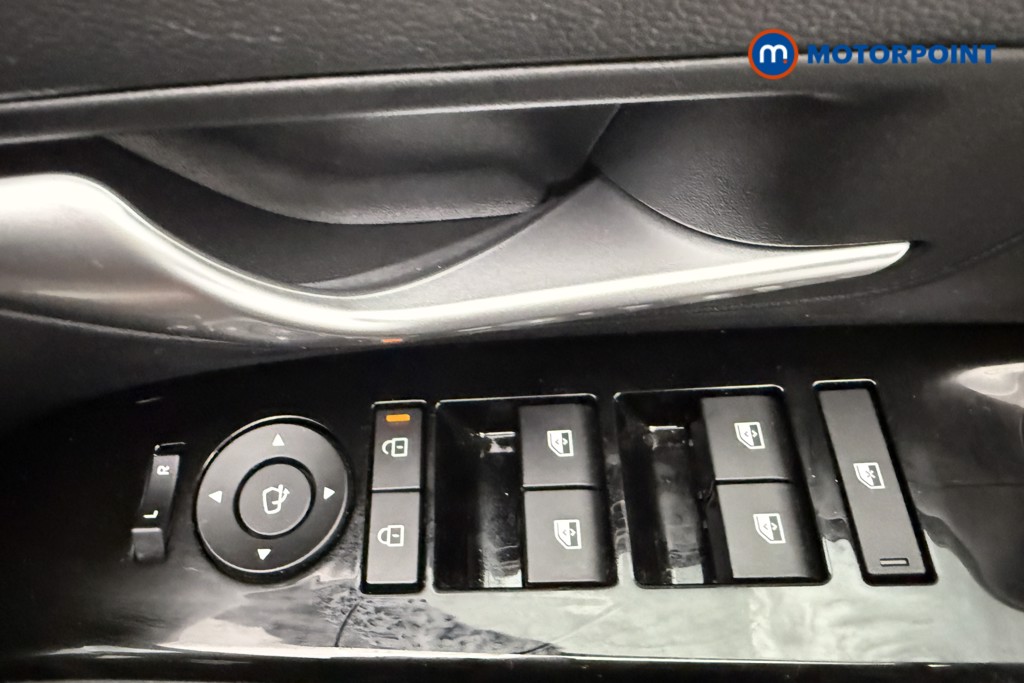 Hyundai Tucson Premium Manual Petrol SUV - Stock Number (1588220) - 21st supplementary image