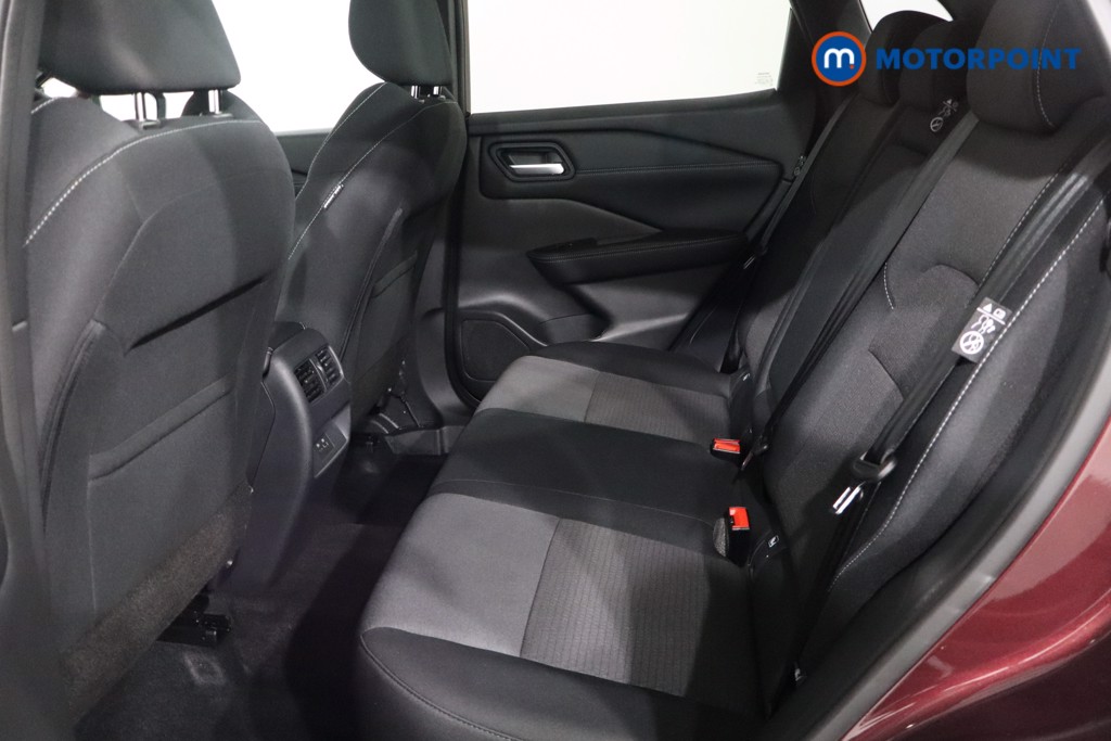 Nissan Qashqai N-Connecta Automatic Petrol-Electric Hybrid SUV - Stock Number (1588359) - 5th supplementary image