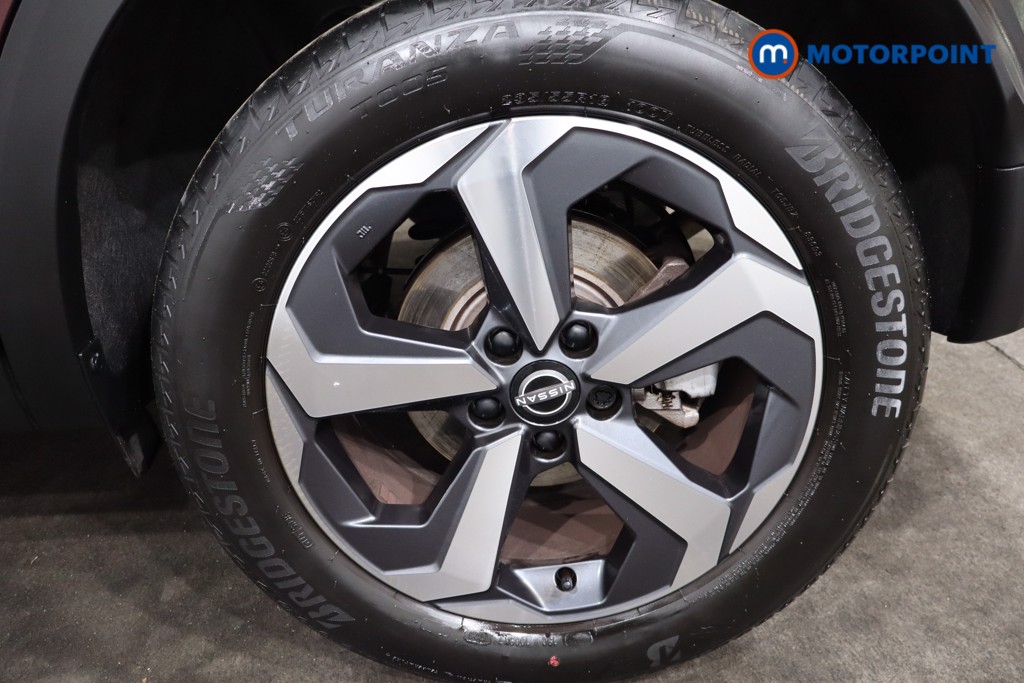 Nissan Qashqai N-Connecta Automatic Petrol-Electric Hybrid SUV - Stock Number (1588359) - 12th supplementary image