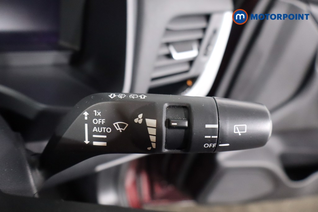 Nissan Qashqai N-Connecta Automatic Petrol-Electric Hybrid SUV - Stock Number (1588359) - 19th supplementary image