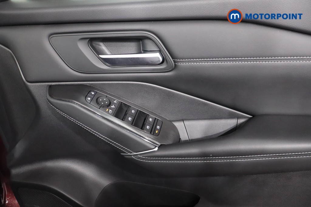 Nissan Qashqai N-Connecta Automatic Petrol-Electric Hybrid SUV - Stock Number (1588359) - 21st supplementary image