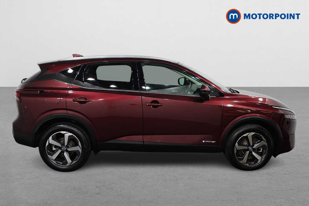 Nissan Qashqai N-Connecta Automatic Petrol-Electric Hybrid SUV - Stock Number (1588359) - Drivers side