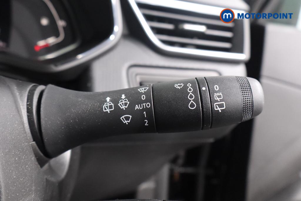 Renault Clio Evolution Manual Petrol Hatchback - Stock Number (1588405) - 10th supplementary image